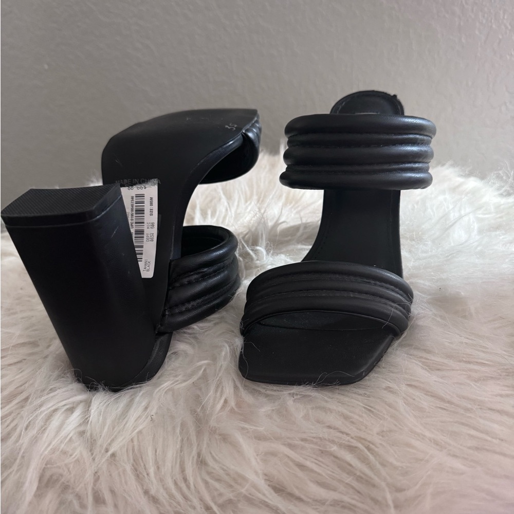 Steve Madden Black Chunky Heel Sandals